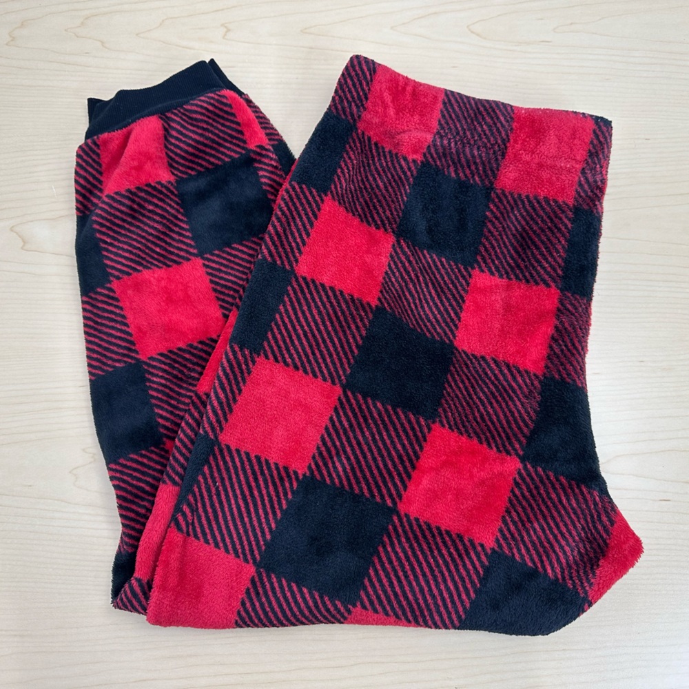 Secret Treasures Women’s Pajamas Bottom Red Black Plaid Checkered Sz XL